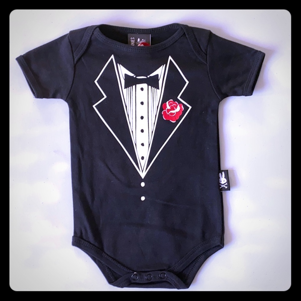 Baby romper Tux print size 3-6M